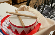 image of toy drum - red and white